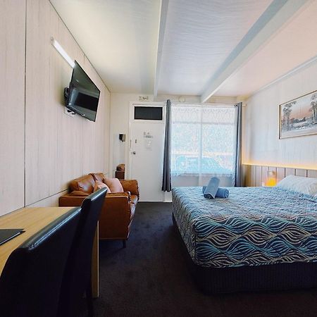 Seymour Motel Екстериор снимка