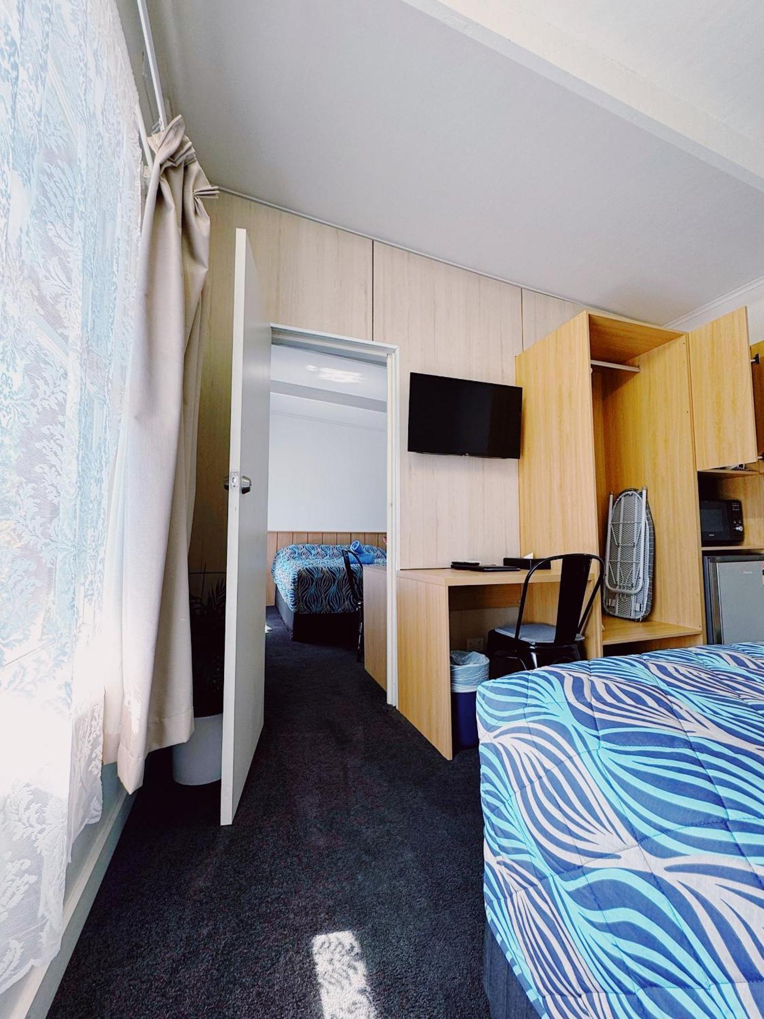 Seymour Motel Екстериор снимка