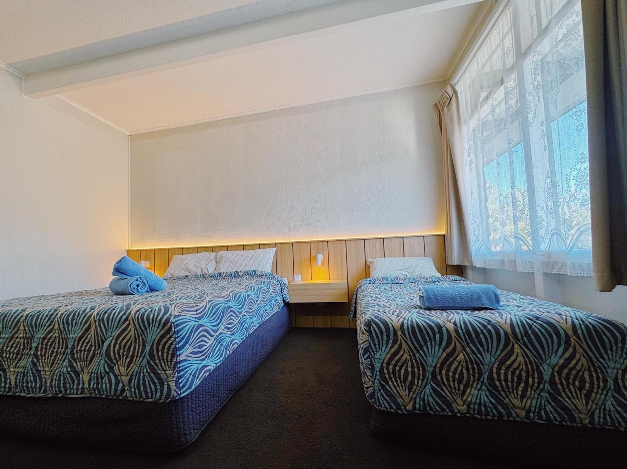 Seymour Motel Екстериор снимка